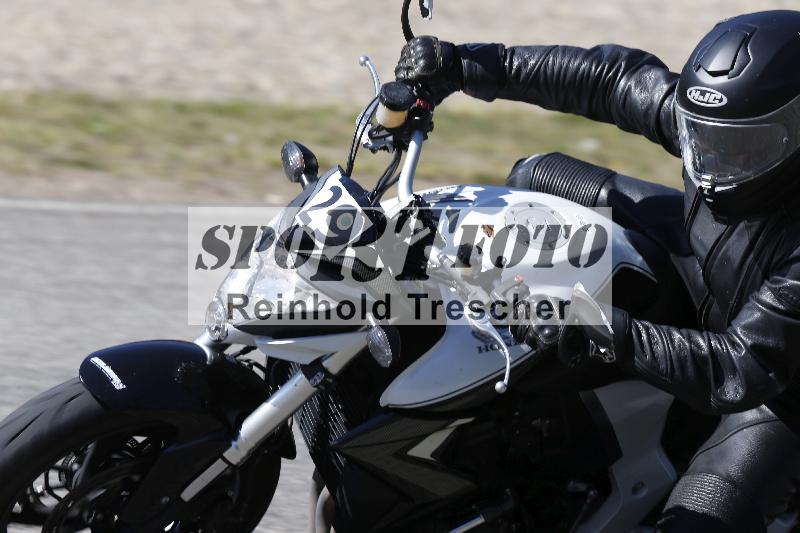 /05 07.04.2026 Cornu Master School ADR/Gruppe gruen/29